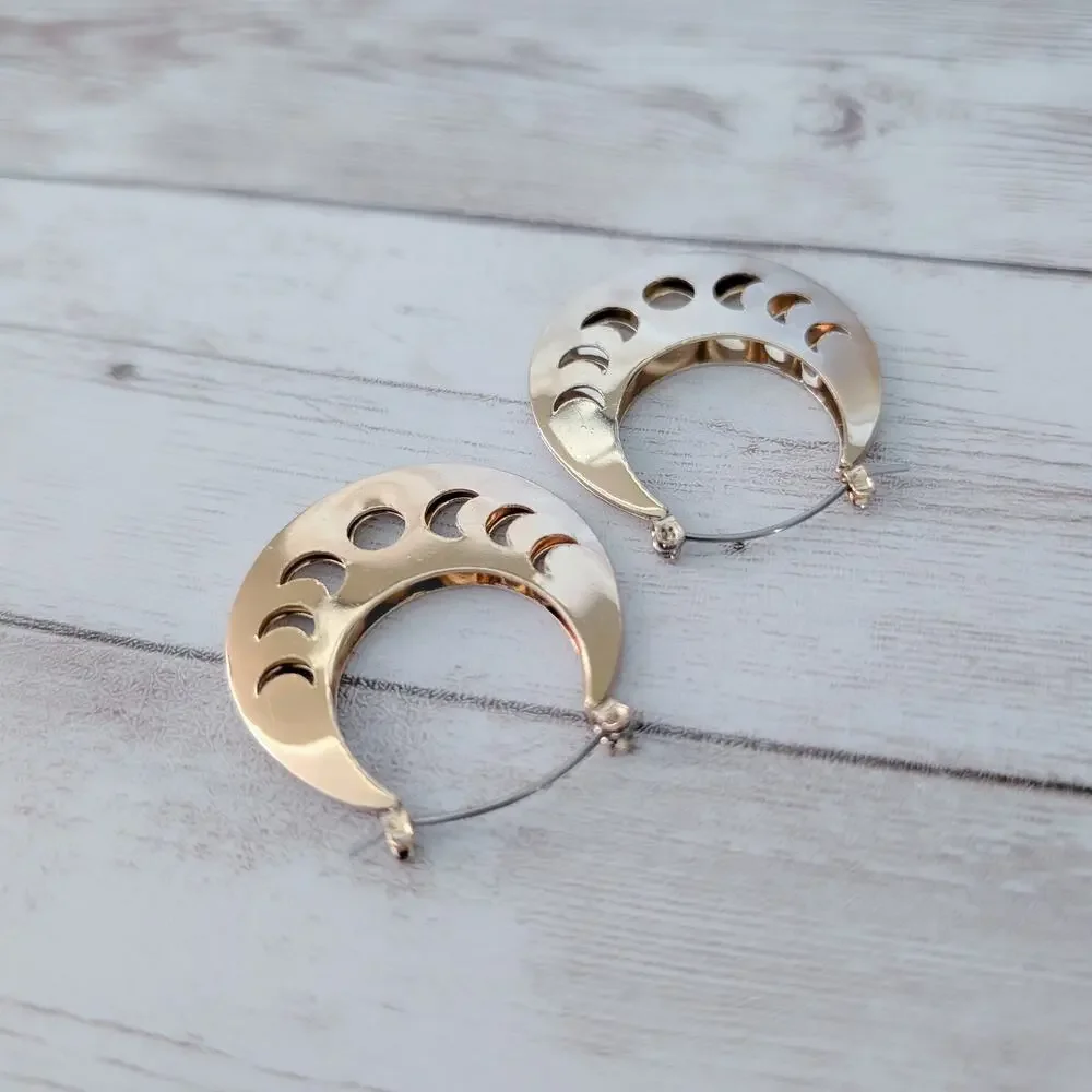 Stylish Gold Tone Dangle Earrings For Pierced Ears